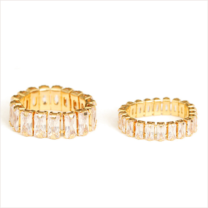 Sparkling Rectangle Zircon Ring
