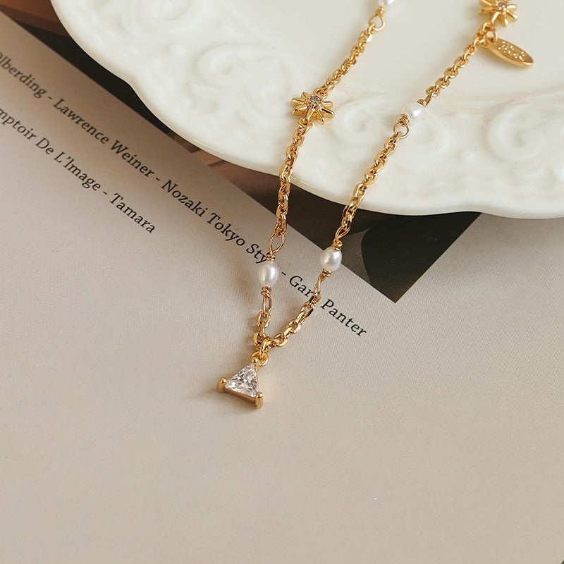 Minimalist Rhinestone and Pearl Star Necklace