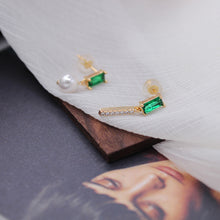 Load image into Gallery viewer, Emerald Dangle Earrings
