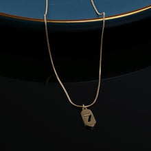 Load image into Gallery viewer, Lucky 7 Pendant Necklace
